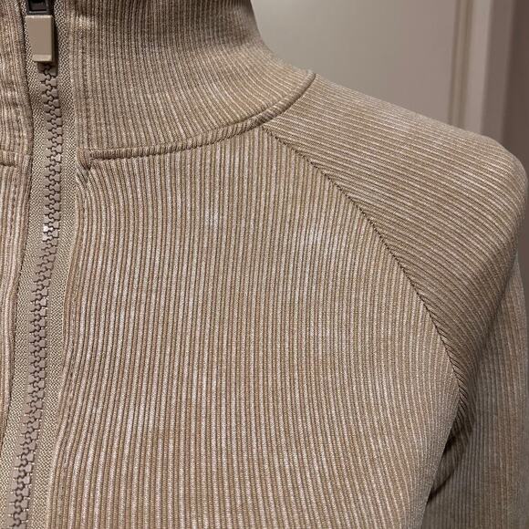 Mono B Women's Cropped Ribbed Zip-UP Jacket Taupe Size SM - Picture 10 of 10